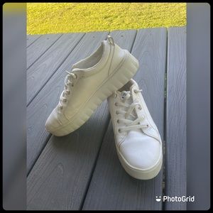 Roxy Sheilahh Platform Shoe